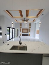 327 NE 9th Terrace in Cape Coral, FL - Building Photo - Building Photo