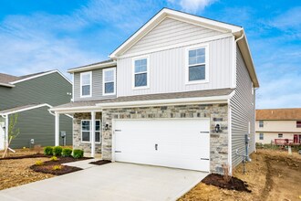 883 Allegro Dr in Etna, OH - Foto de edificio - Building Photo