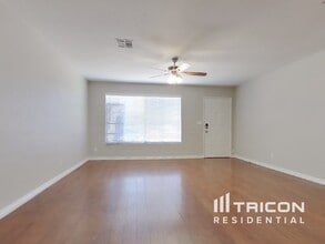 3115 W Maryland Ave in Phoenix, AZ - Foto de edificio - Building Photo