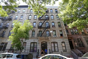 522-524 W 148th St in New York, NY - Building Photo