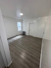 250 Amherst St in East Orange, NJ - Building Photo - Building Photo