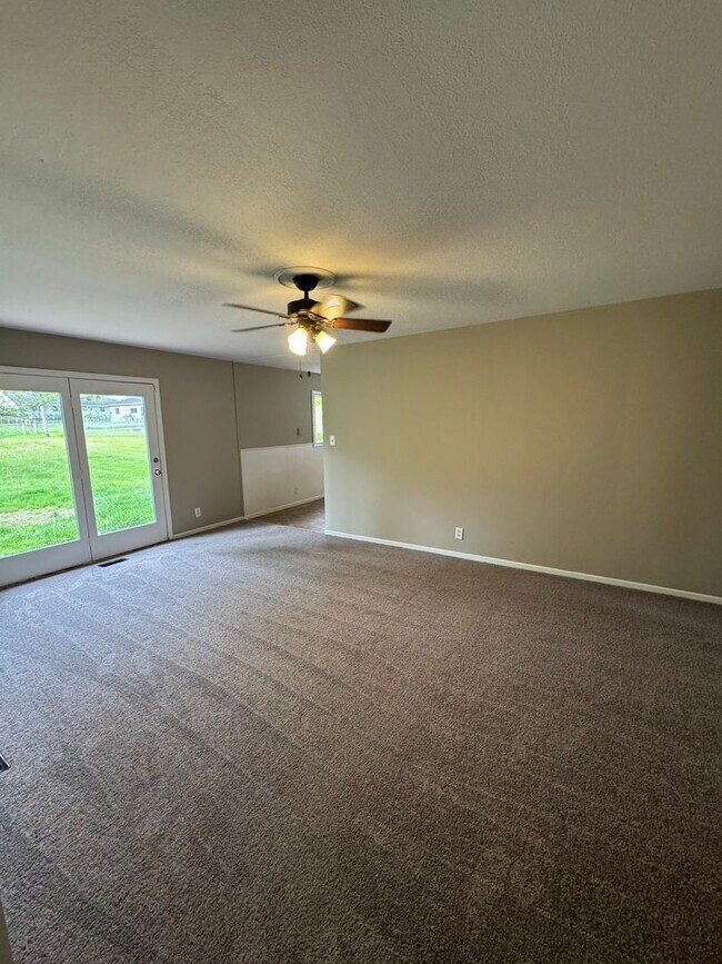 1428 Tulip Tree Rd in Fort Wayne, IN - Building Photo - Building Photo