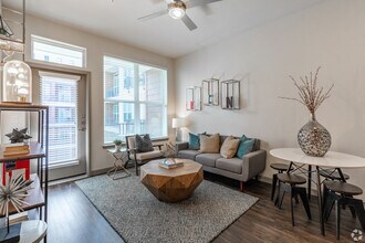 2222 Austin St in Houston, TX - Building Photo - Building Photo