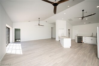 14481 Pine Lily Dr in Ft. Myers, FL - Building Photo - Building Photo