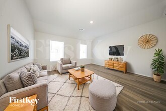 428 Kale Rd in Tuttle, OK - Building Photo - Building Photo