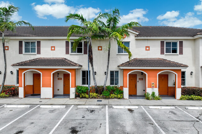 Solabella in Miami Gardens, FL - Building Photo - Building Photo