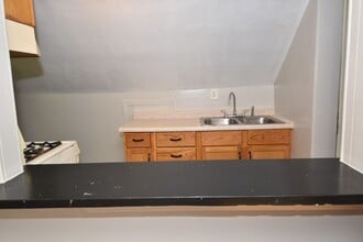 1311 Montgomery Rd in Mishawaka, IN - Building Photo - Building Photo