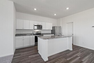 700 Gemsbok Dr in Hutto, TX - Building Photo - Building Photo