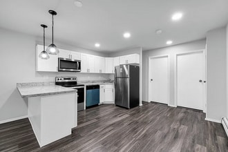 Zen Long Island at Oyster Bay 55+ Community in Amityville, NY - Building Photo - Building Photo