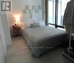 5 St Joseph St in Toronto, ON - Building Photo - Building Photo