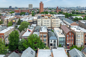 1416 W Superior St in Chicago, IL - Building Photo - Building Photo