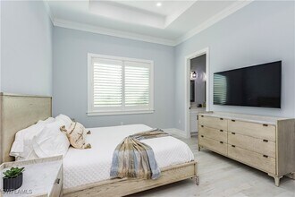 1258 Solana Rd in Naples, FL - Foto de edificio - Building Photo