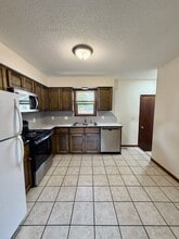 774 N Mount Carmel Ave in Wichita, KS - Building Photo - Building Photo