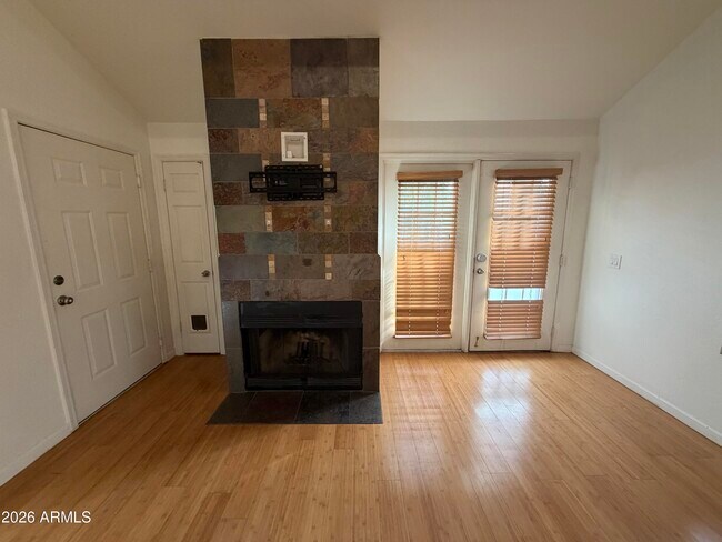 2333 E Southern Ave in Tempe, AZ - Building Photo - Building Photo