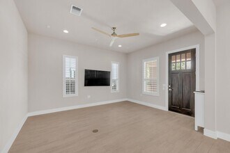 4110 Nitschke St in Austin, TX - Building Photo - Building Photo