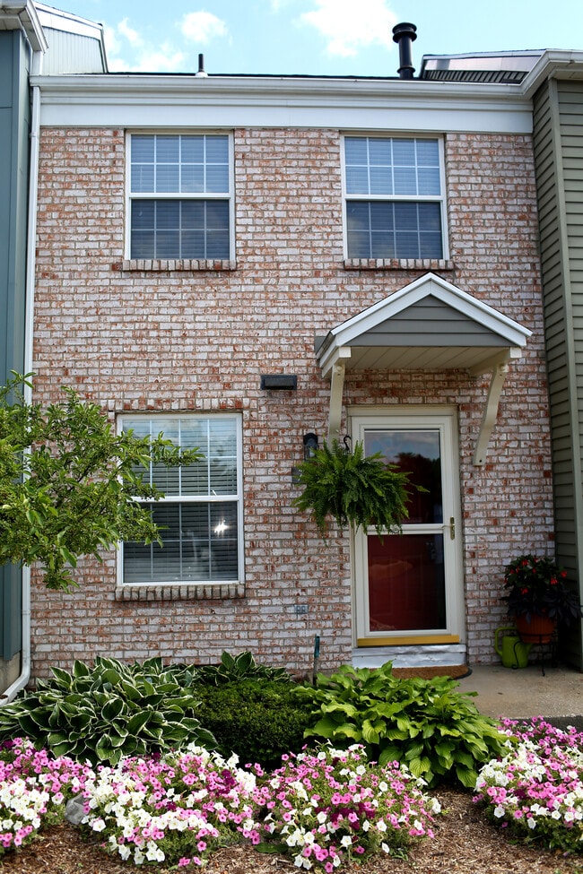 property at 4620 Tabor Rd NW