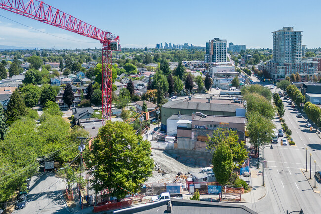 1303 Kingsway in Vancouver, BC - Building Photo - Building Photo