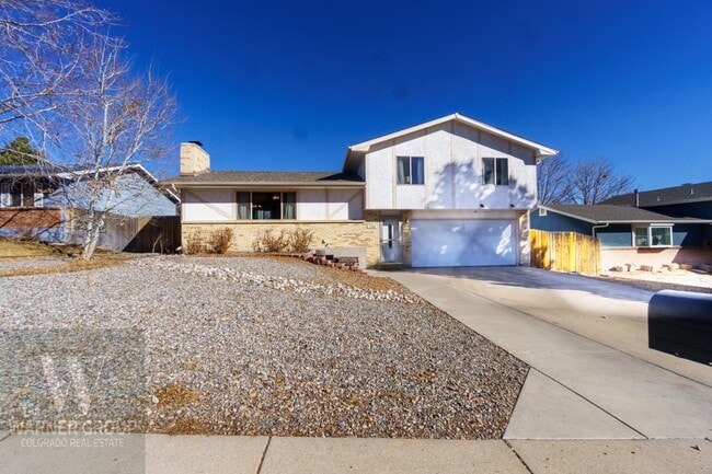 5560 Whimsical Dr