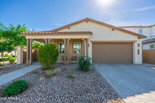 21357 E Macaw Dr in Queen Creek, AZ - Building Photo