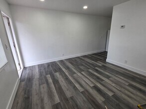 1021 Henrietta Ave in West Palm Beach, FL - Building Photo - Building Photo