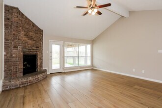 2613 Orion Dr in League City, TX - Building Photo - Building Photo