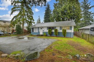 1746-1156 156 St in Surrey, BC - Building Photo