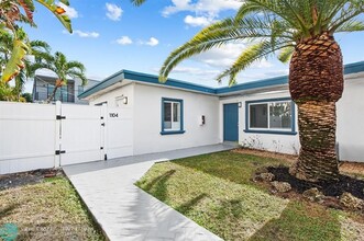 1104 NE 16th Ave in Fort Lauderdale, FL - Building Photo - Building Photo