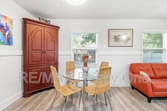 750 NE 2nd Ave in Crystal River, FL - Building Photo - Building Photo