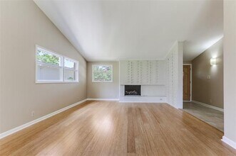 817 Sherbrook Dr in Richardson, TX - Building Photo - Building Photo
