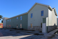 The Enclave in Edinburg, TX - Building Photo - Building Photo