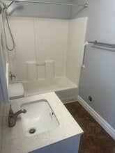 830 Oxford Dr, Unit Basement Apartment in North Salt Lake, UT - Building Photo - Building Photo
