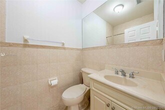 14612 SW 38th St-Unit -11 in Miami, FL - Building Photo - Building Photo