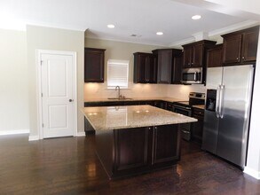 5151 Park Side Cir in Birmingham, AL - Building Photo - Building Photo