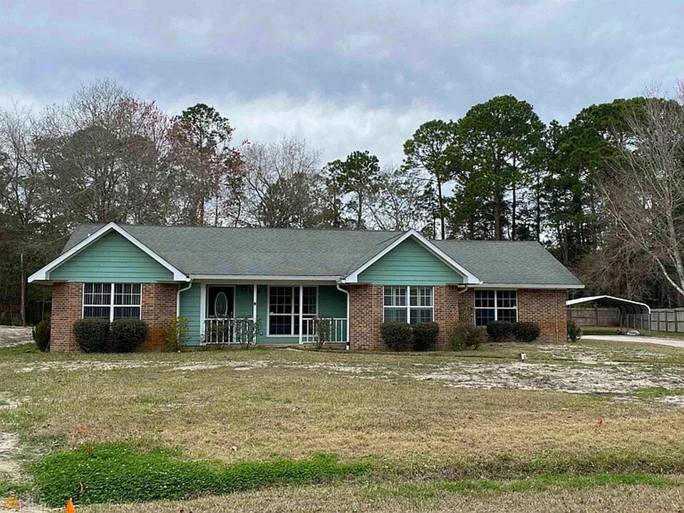 176 Whippoorwill Cir in Kingsland, GA - Building Photo