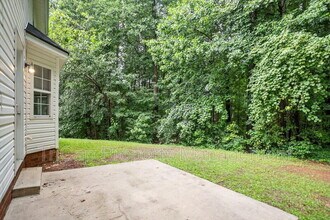 120 Arbor Glen Ct in Holly Springs, NC - Building Photo - Building Photo