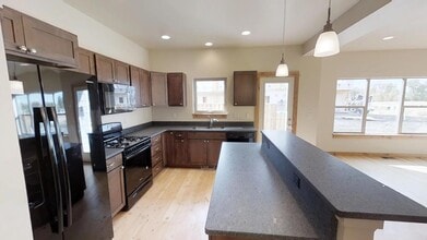 118 Naomi Rose Ln in Bozeman, MT - Building Photo - Building Photo