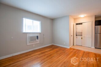 773 Greenwood Ave NE in Atlanta, GA - Foto de edificio - Building Photo