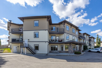 43 Sunrise Loop SE in High River, AB - Building Photo - Building Photo