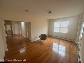 486 Hazle St in Wilkes-Barre, PA - Building Photo - Building Photo