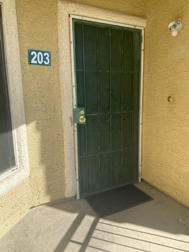 1440 Jamielinn Ln in Las Vegas, NV - Building Photo - Building Photo