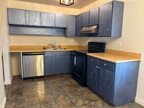 1204 Maxwell St in Colorado Springs, CO - Building Photo - Building Photo