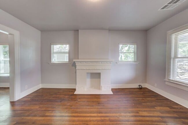 property at 2607 E 10th St