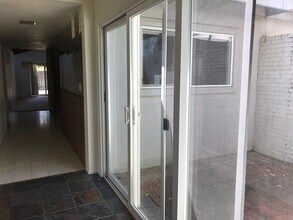 1824 Alameda-Unit -1824 in Davis, CA - Building Photo - Building Photo