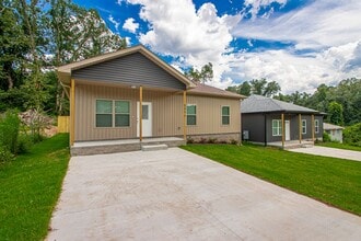 2311 Nichols Rd in Little Rock, AR - Building Photo - Building Photo