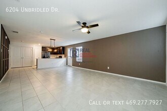 6204 Unbridled Dr in Forney, TX - Foto de edificio - Building Photo