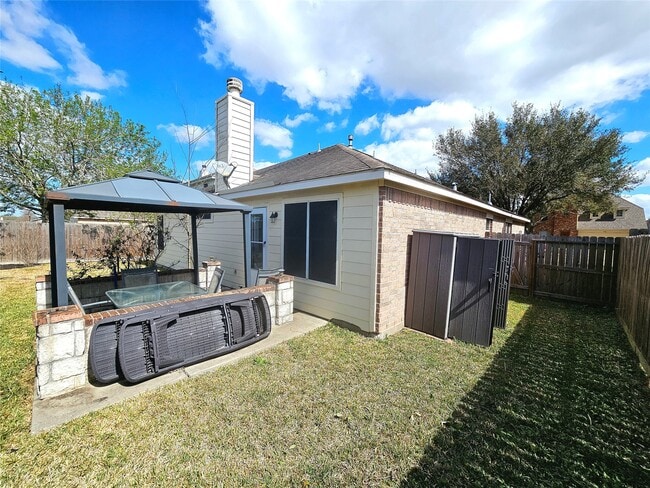3418 Dorsey Ln