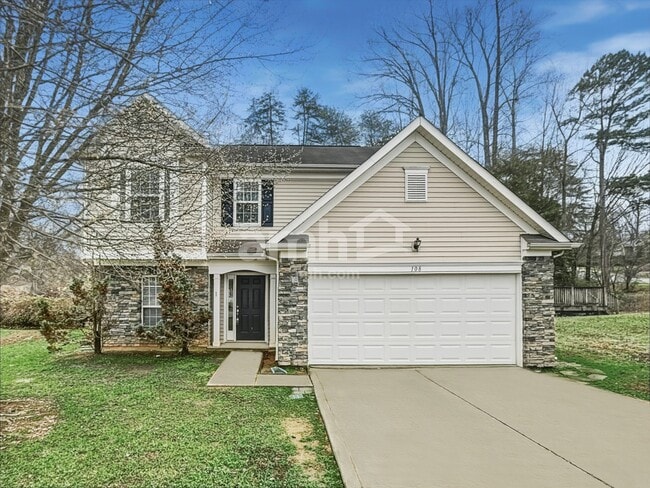 property at 108 Hampshire Dr