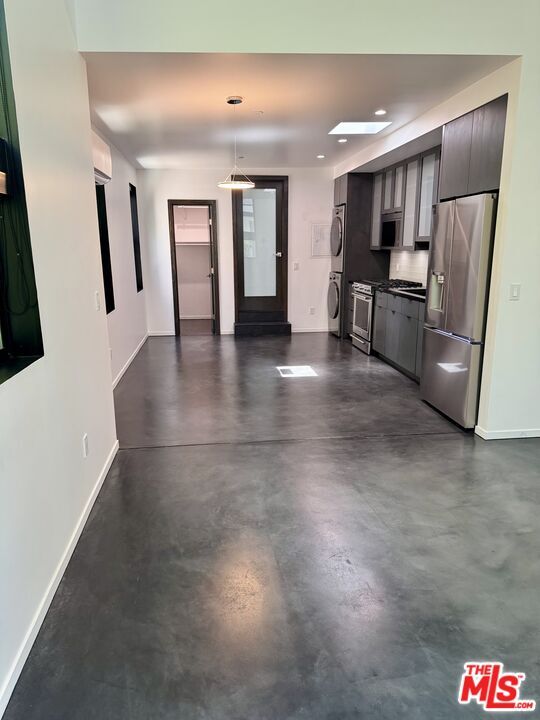 902 N Harper Ave in West Hollywood, CA - Building Photo - Building Photo