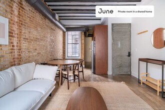 Room in Shared 3.0 bed/2 bath home in New York, NY - Building Photo - Building Photo