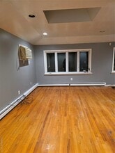 254-13 Francis Lewis Blvd in Queens, NY - Building Photo - Building Photo